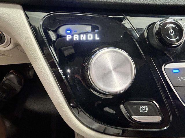 Chrysler Pacifica  2023