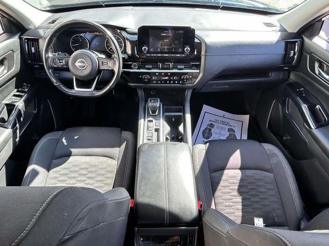 Nissan Pathfinder  2022