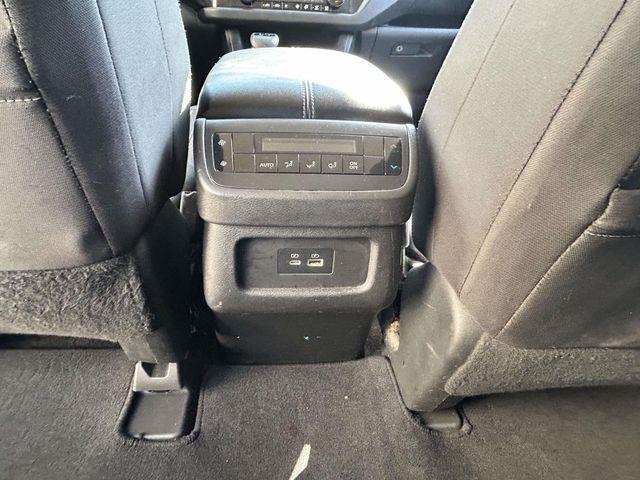Nissan Pathfinder  2022