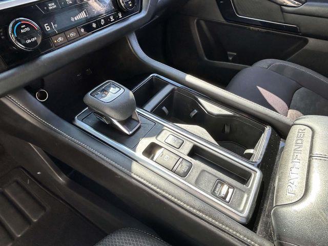 Nissan Pathfinder  2022