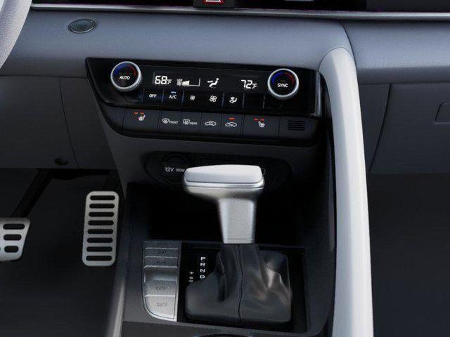 Hyundai Elantra  2026