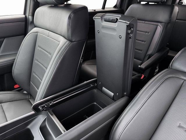 Hyundai Santa Fe Hybrid  2026