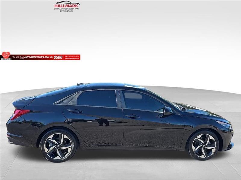 Hyundai Elantra  2023