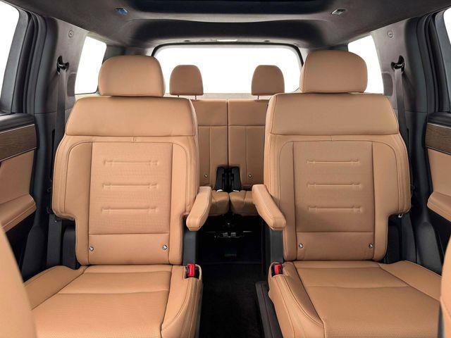 Hyundai Santa Fe Hybrid  2026