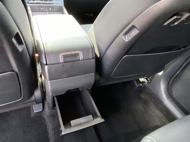 Hyundai Santa Fe  2025