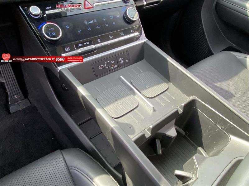 Hyundai Santa Fe  2025