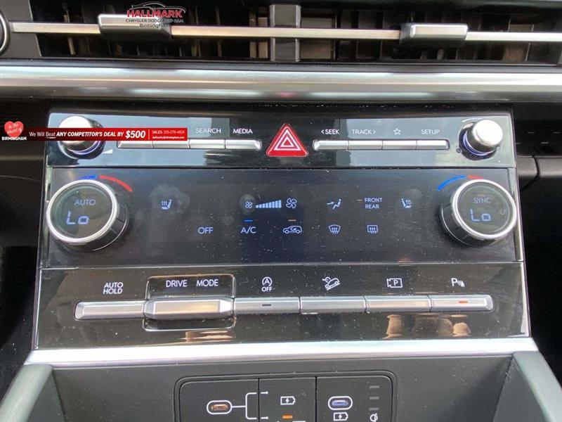 Hyundai Santa Fe  2025