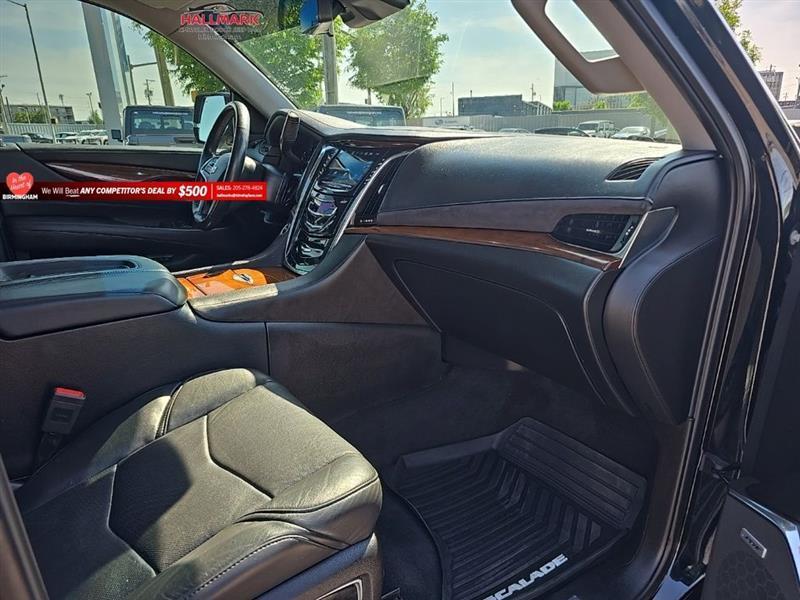 Cadillac Escalade  2017