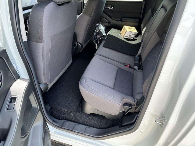 Nissan Frontier  2026