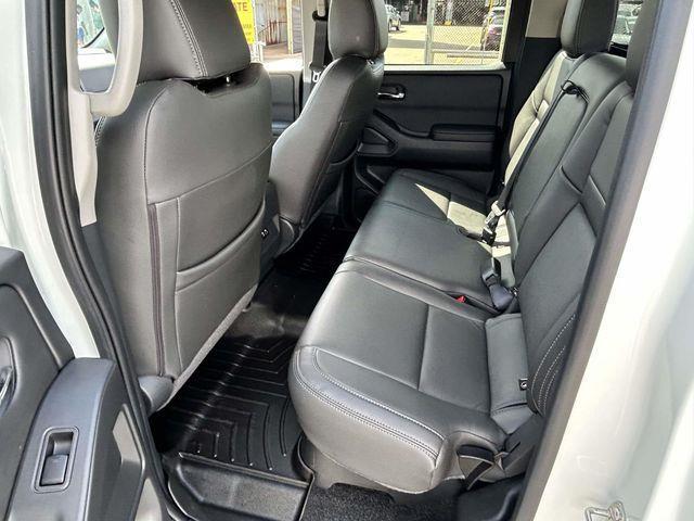 Nissan Frontier  2025