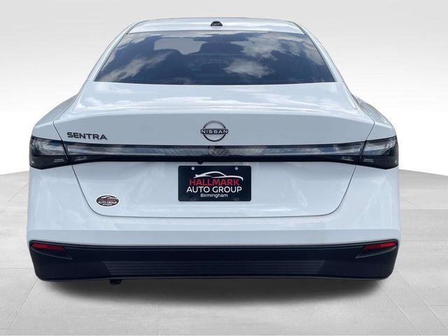 Nissan Sentra  2026