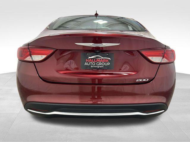 Chrysler 200  2016