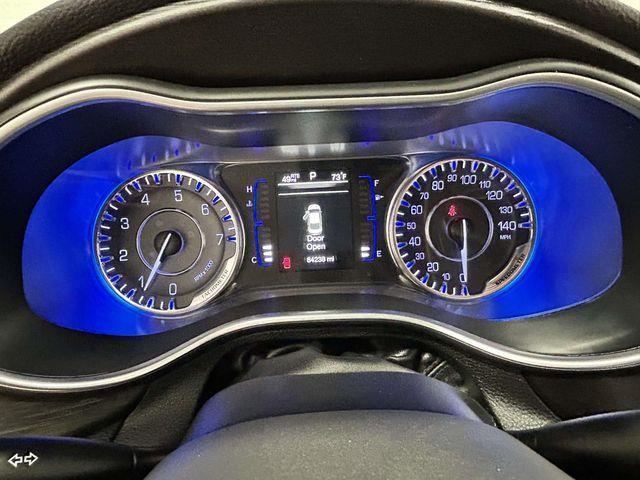 Chrysler 200  2016