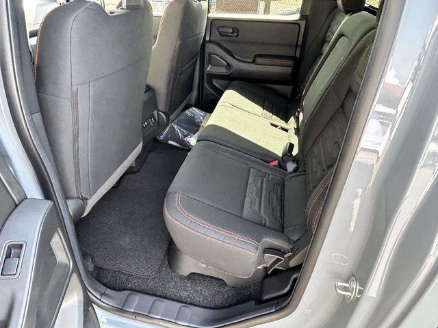 Nissan Frontier  2026