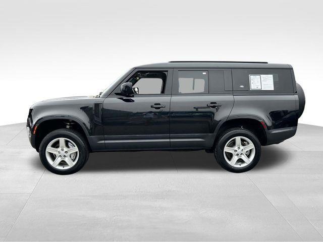 Land Rover Defender  2023
