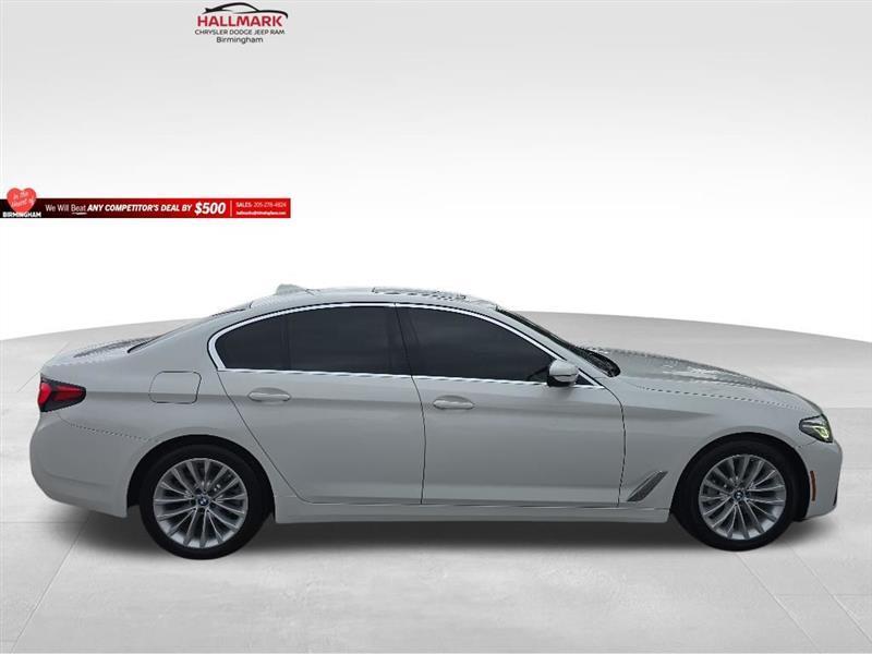BMW 5-Series  2021