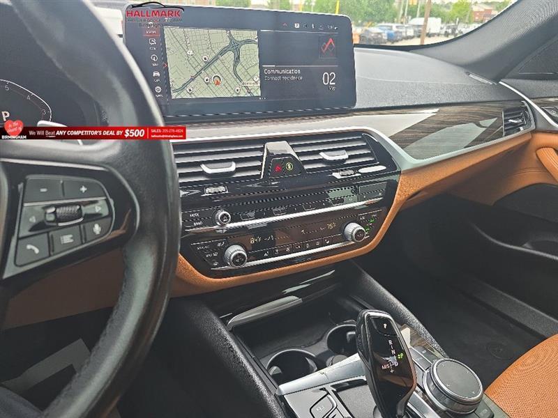 BMW 5-Series  2021
