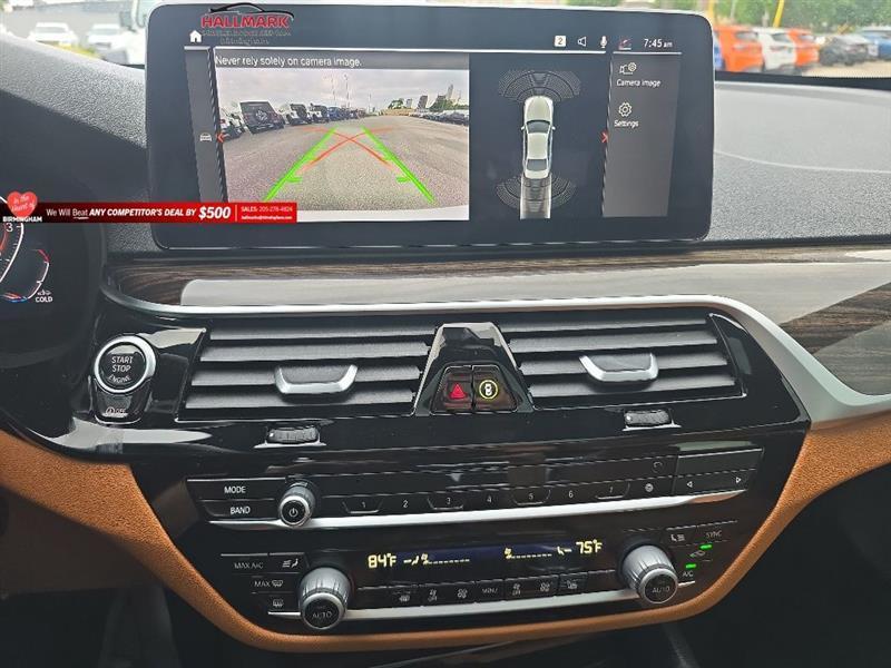 BMW 5-Series  2021