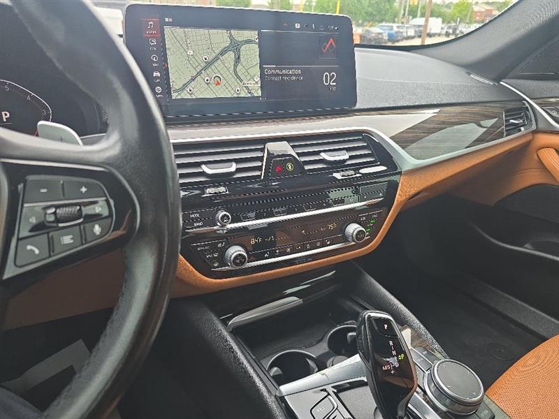 BMW 5-Series  2021