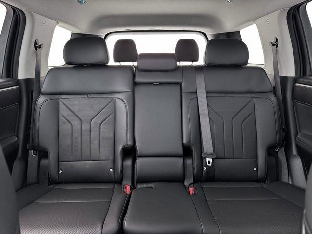 Hyundai Santa Fe Hybrid  2026