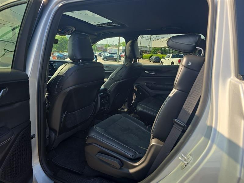 Jeep Grand Cherokee L  2025