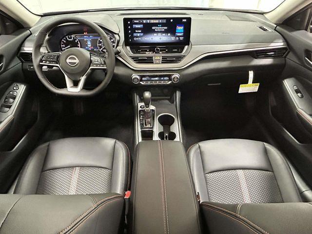 Nissan Altima  2026