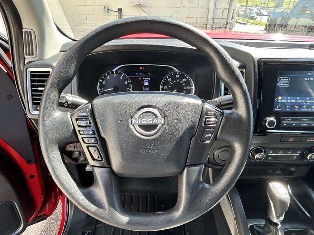 Nissan Frontier  2022