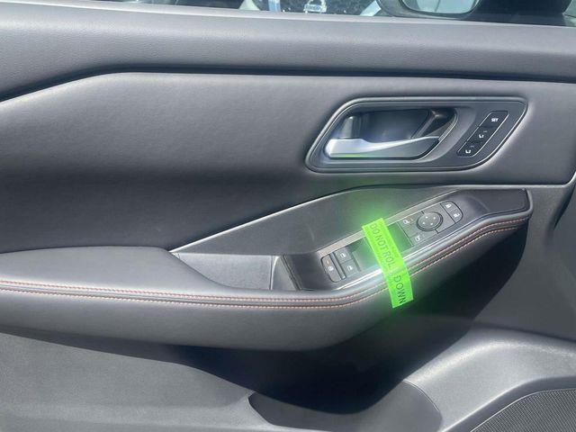 Nissan Rogue  2026