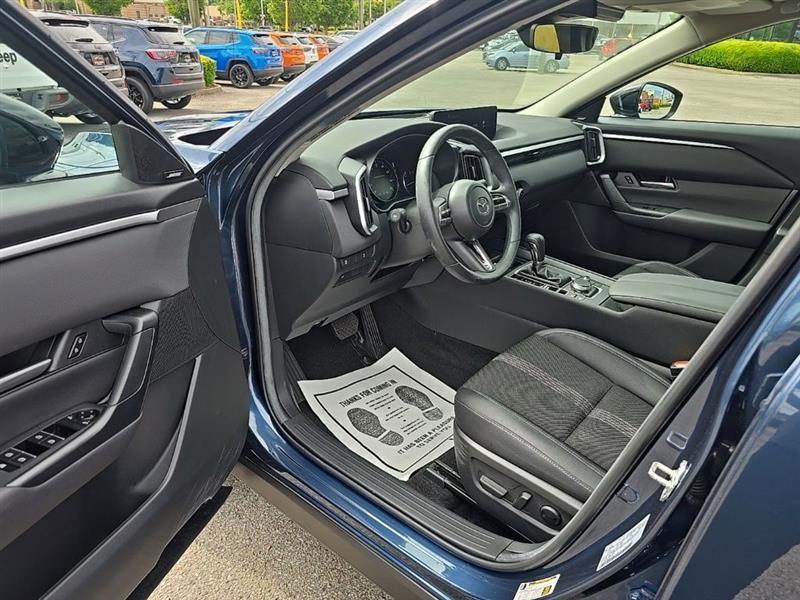 Mazda CX-50  2024