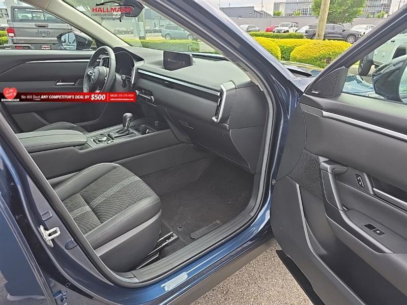 Mazda CX-50  2024