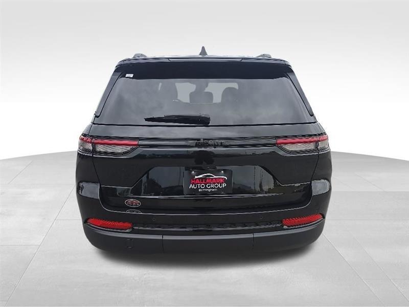 Jeep Grand Cherokee  2024
