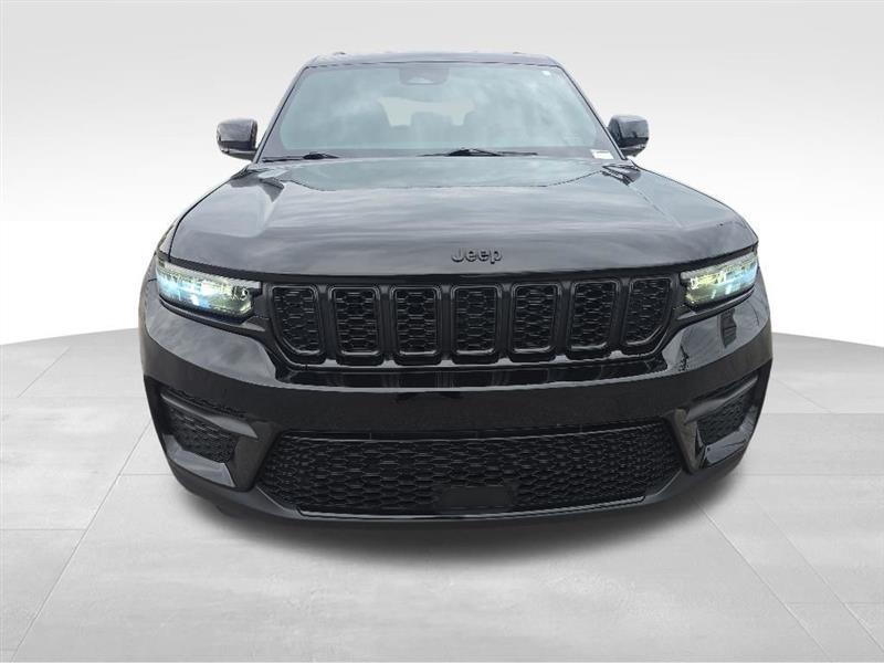 Jeep Grand Cherokee  2024
