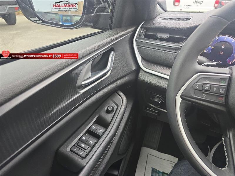 Jeep Grand Cherokee  2024