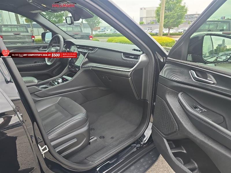 Jeep Grand Cherokee  2024