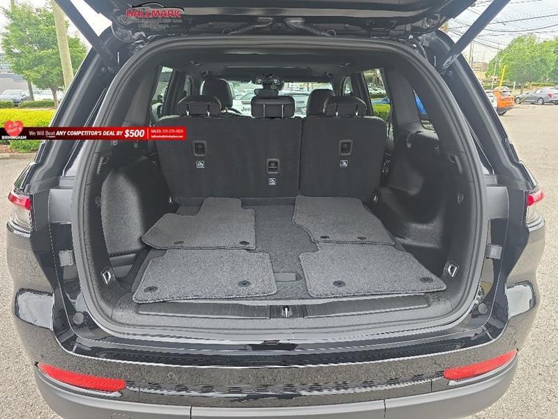 Jeep Grand Cherokee  2024