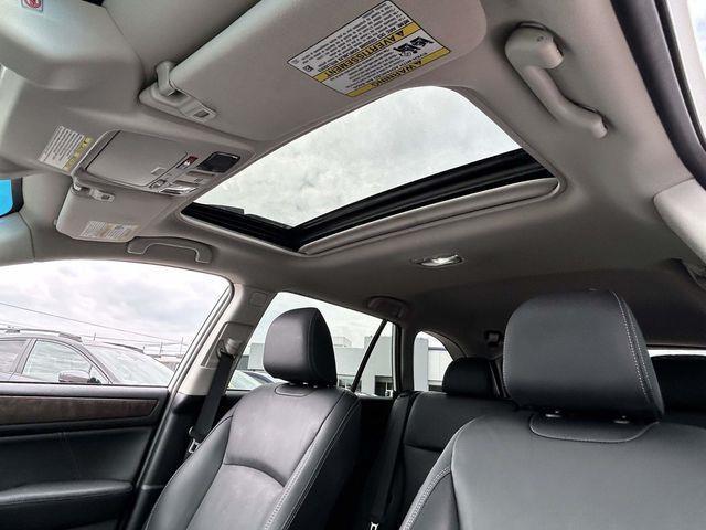 Subaru Outback  2018