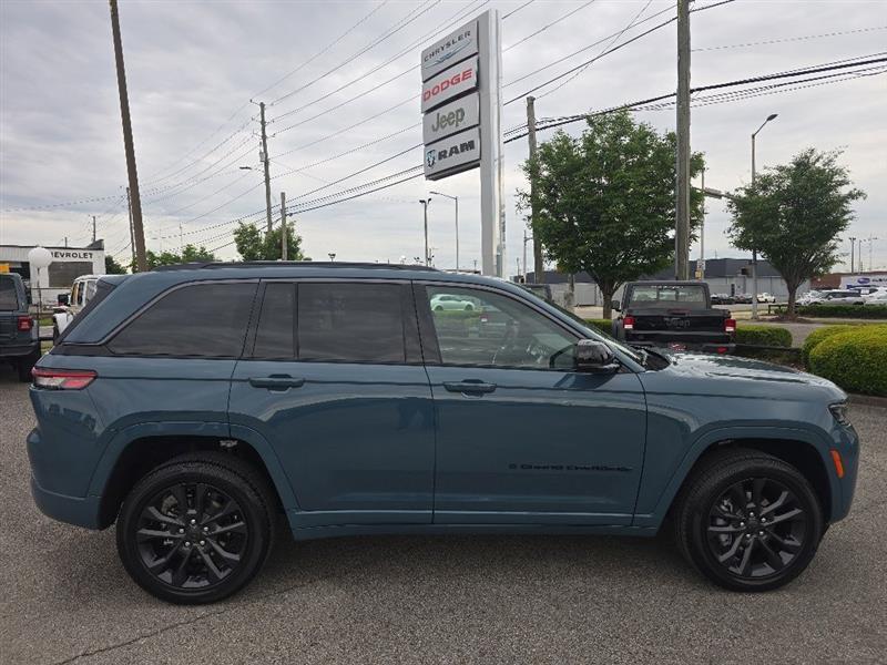 Jeep Grand Cherokee  2026
