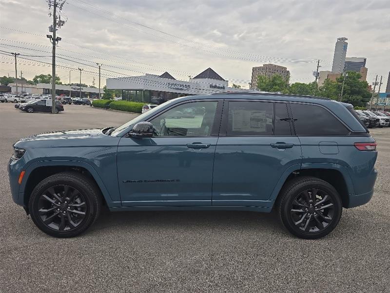 Jeep Grand Cherokee  2026
