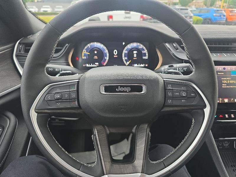 Jeep Grand Cherokee  2026