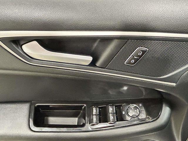 Ford Edge  2020