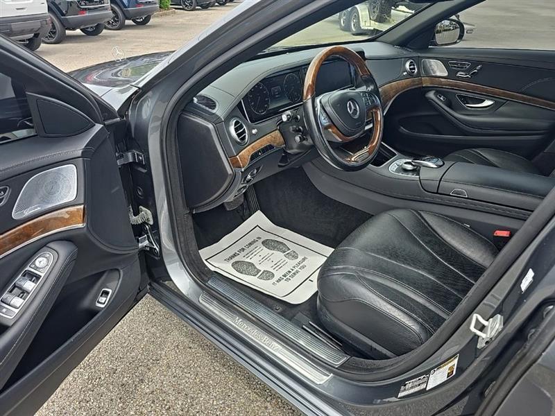 Mercedes-Benz S-Class  2016