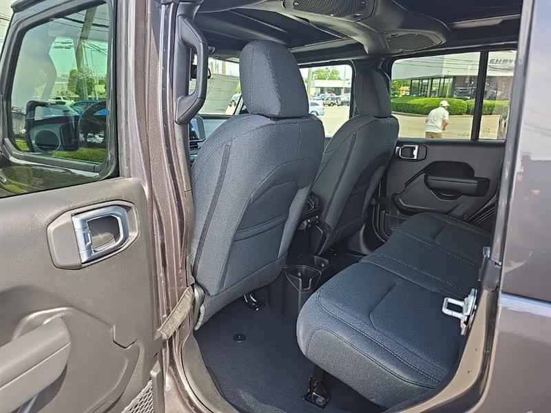 Jeep Wrangler  2026