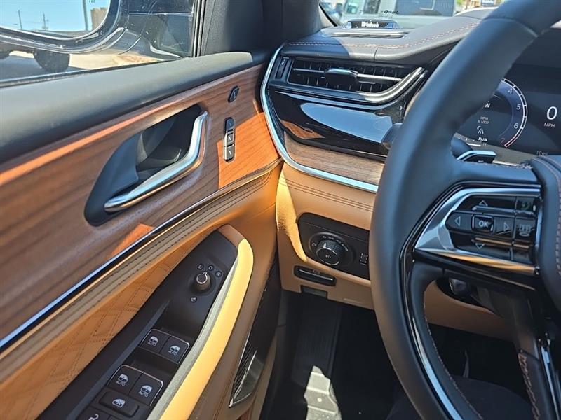 Jeep Grand Cherokee L  2026