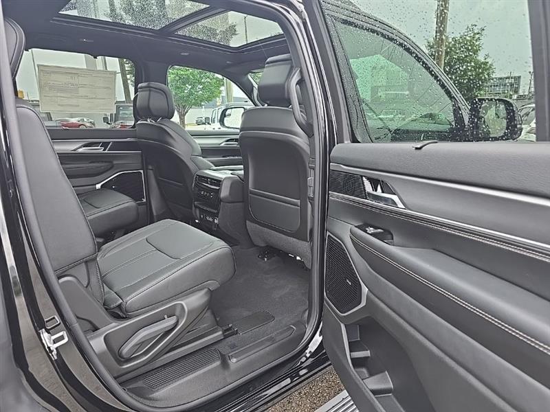 Jeep Wagoneer  2026