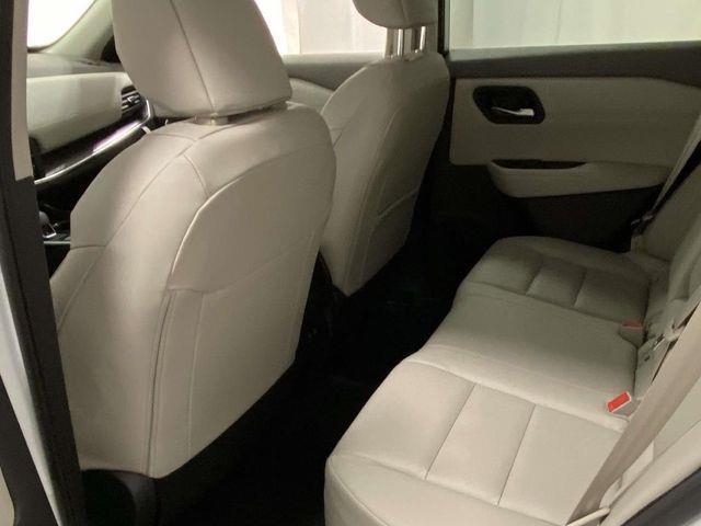 Nissan Rogue  2026