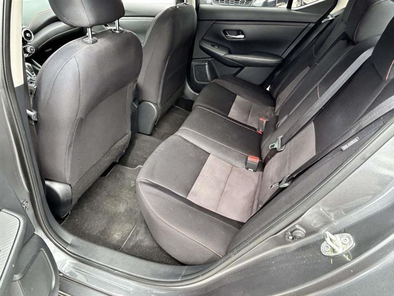 Nissan Sentra  2020