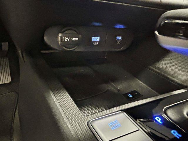 Hyundai Elantra Hybrid  2025