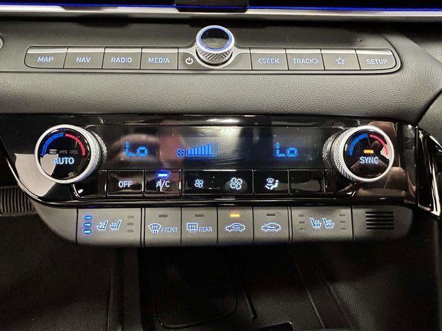 Hyundai Elantra Hybrid  2025