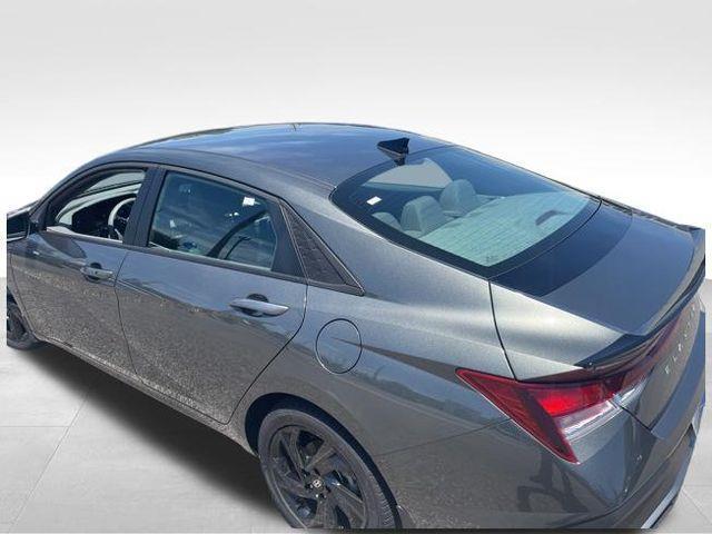 Hyundai Elantra  2026