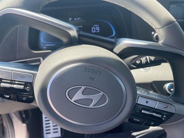 Hyundai Elantra  2026